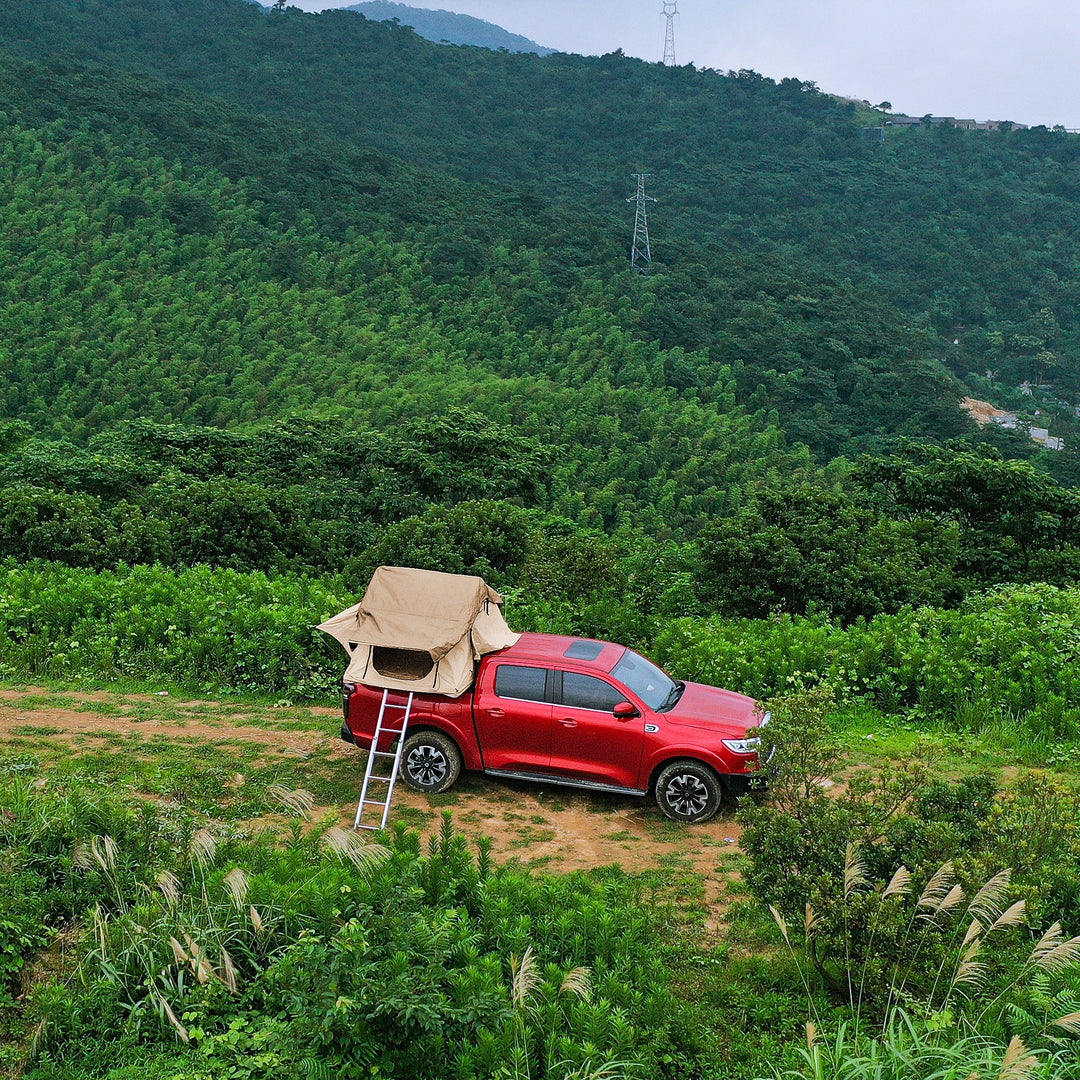 The roof tent with 280TC 2000 waterproof lattice cloth for using as a Camping Necessity A Mobile Home - Tenko Co., Ltd.