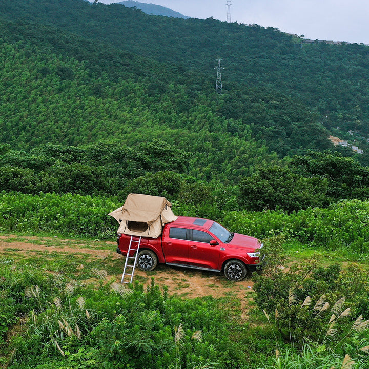 The roof tent with 280TC 2000 waterproof lattice cloth for using as a Camping Necessity A Mobile Home - Tenko Co., Ltd.